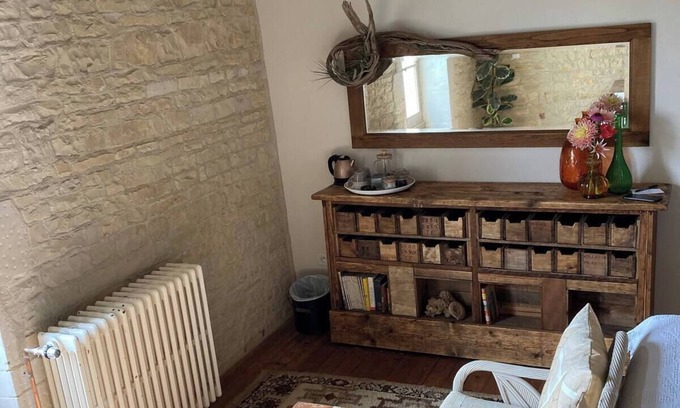 Mansle Bed & Breakfast | No12 is a unique,boutique B&B 3