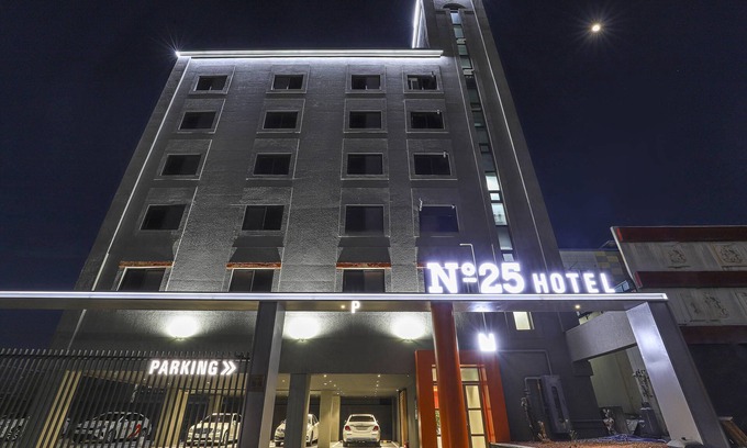 Chilgok Hotel | No25 Hotel Gumi