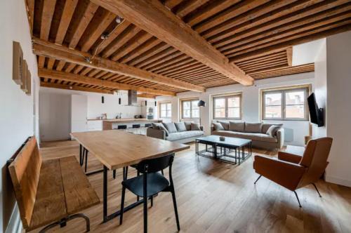Les Cordeliers Apartment | NOCNOC - L'Etage de Cordeliers