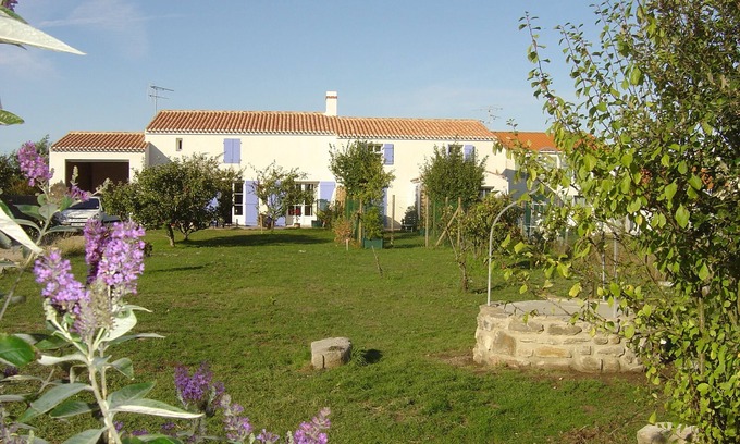 Noirmoutier-en-l'Ile House | Noirmoutier - Beautiful architect -Very nice house south view trampoline +