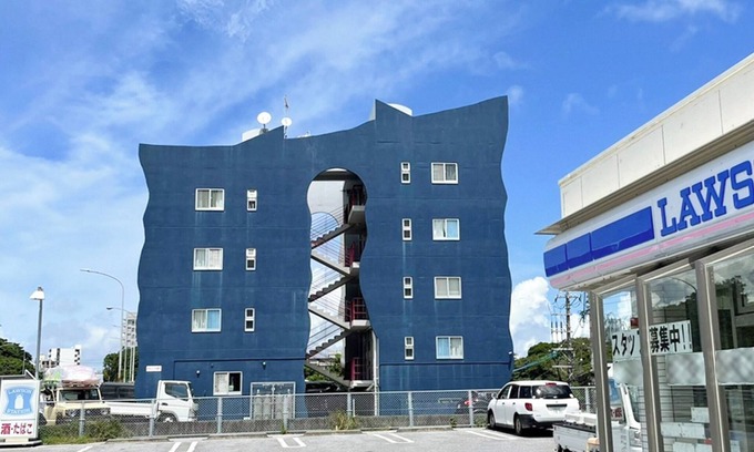 Ginowan Apartment | Nonsmoking 1K double room equipped with a washing machine and dryer/Urasoe Okinawa