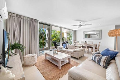 Noosa Heads Apartment | Noosa Dreaming in Luxury Beachside Resort