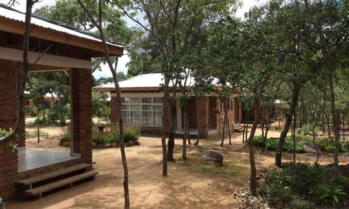 Ruwa Hotel | Nora Valley Lodge