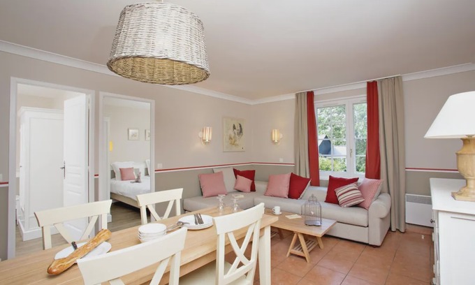 Danestal Apartment | Normandy Garden 2/3p 6