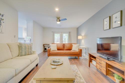 North Charleston House | North Charleston Escape about 15 Mi to Dtwn Charleston