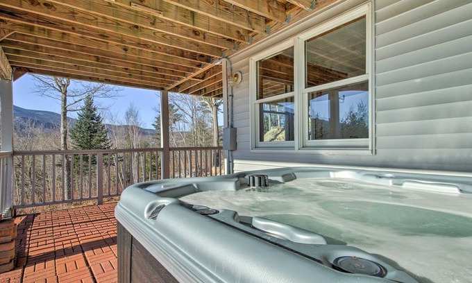 Birch Hill Apartment | North Conway Condo w/Hot Tub - Near Storyland!