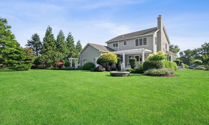 Town of Southold Town House | North Fork Escape: Spacious, Stylish, Serene Yard