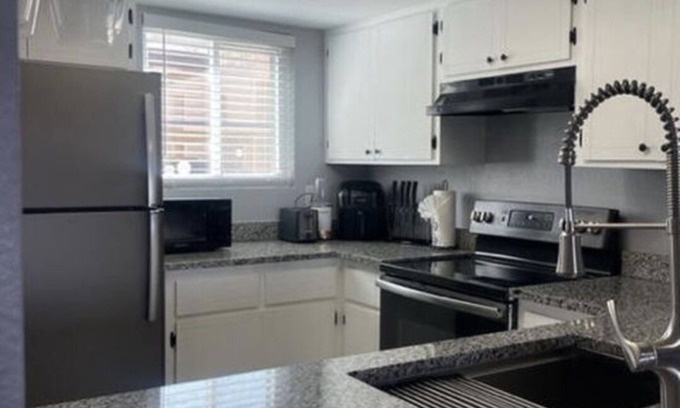 North Mountain House | North Mountain Townhouse