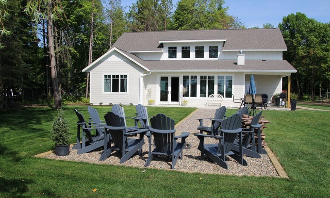 Brainerd Cottage | North Pine Cottage #1