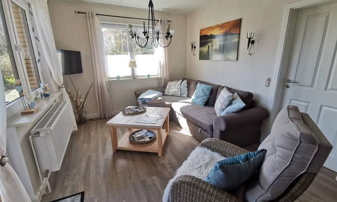 Stinteck Apartment | North Sea area, quiet location, nature, recreation, beach, the Wadden Sea