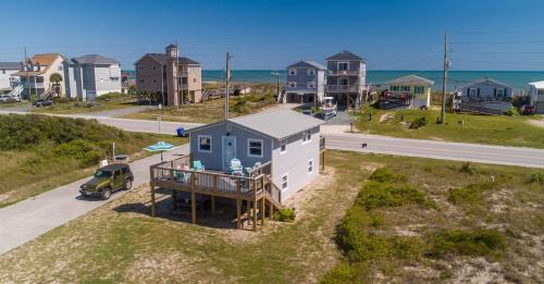 Ocean City Beach House | North Topsail Cottage Rental with Dock