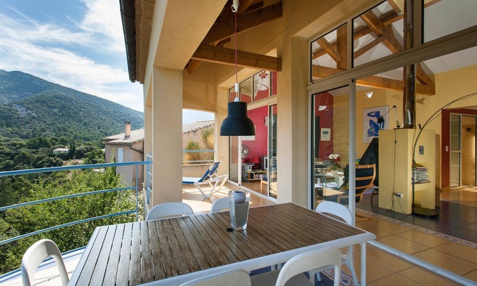 Mollans-sur-Ouveze Villa | North Ventoux, luxurious Bastide, shared pool