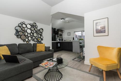 Adamsdown Apartment | Nottage House Premier Apartments