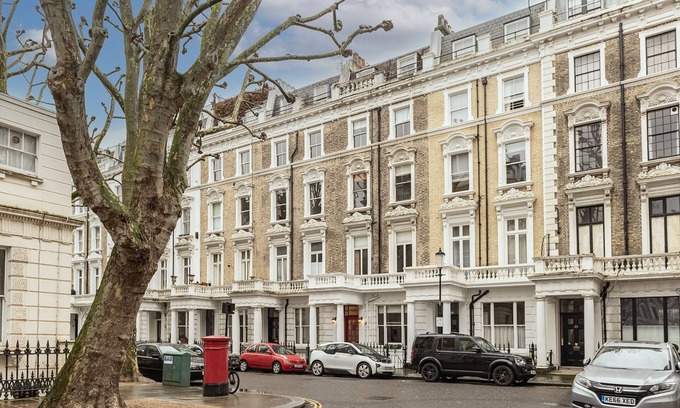 Pembridge Apartment | Notting Hill Studio 5 mins from Portobello Road & 10 mins from Kensington Palace