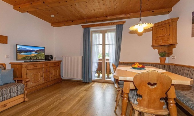 Kruen Apartment | "Nr.1" apartment/1 bedroom/shower, toilet - Hanslbauer, holiday apartments