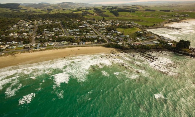 Kaka Point Hotel | Nugget View Kaka Point Motels