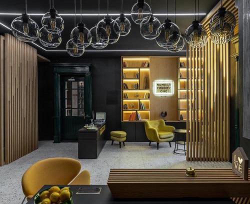 Podil Hotel | Number 21 by DBI
