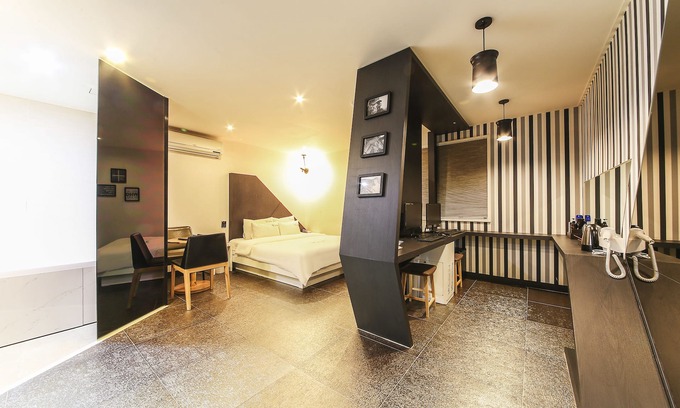 Oncheonjang Hotel | Number25 Hotel