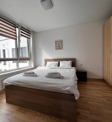 Podilskyj Apartment | Nyvky Like Home - Good for family 63