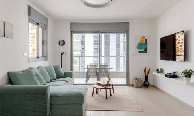 Bat Yam Apartment | O&O Group -Luxury 3BR APT 33 Floor Sea View Tower