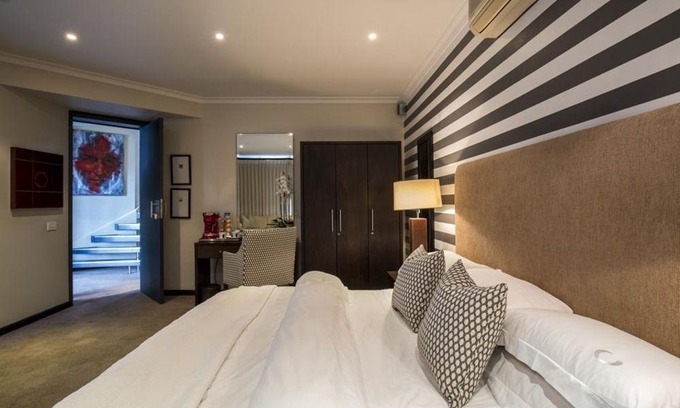 Sea Point Hotel | O on Kloof Boutique Hotel