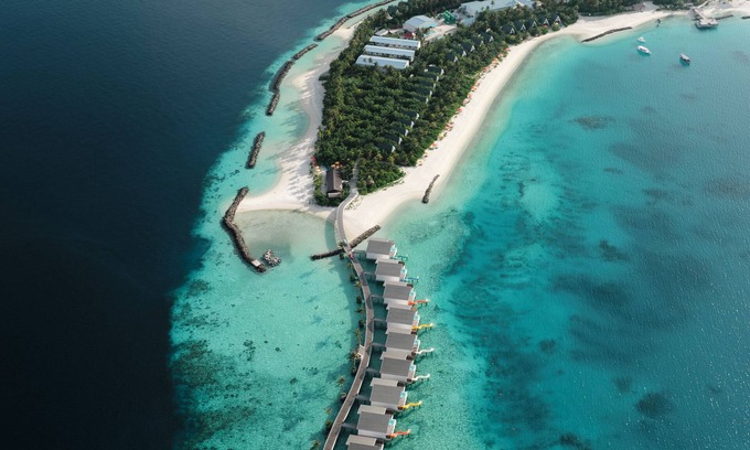 Kanifinolhu Island Resort | Oaga Art Resort Maldives - Greatest All Inclusive Plan with Free Speedboat Round-trip