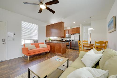 Oak View House | Oak View Home with Private Covered Patio!