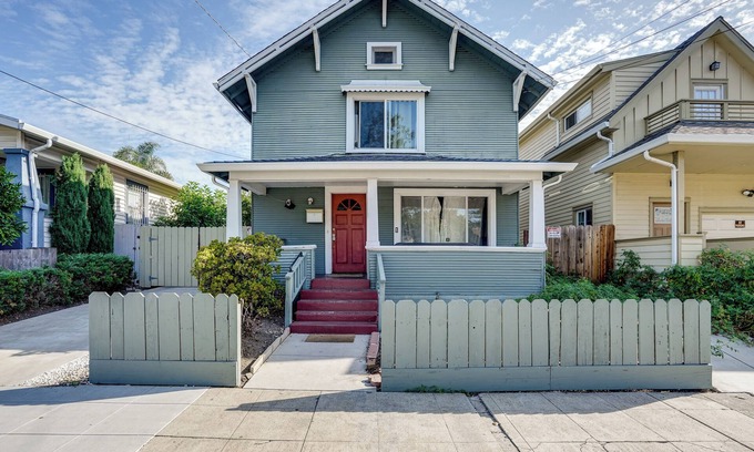 Dimond House | Oakland Group Retreat: Historic Home Near Downtown