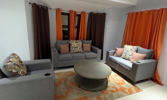 Portmore House | Oaks Haven- Getaway in Portmore Jamaica