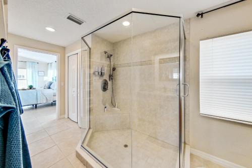 Marineland Acres House | Oasis by the Sea Beach Front Community - Luxurious Pool Spa Home with Waterfall - Sleeps 10 - Come