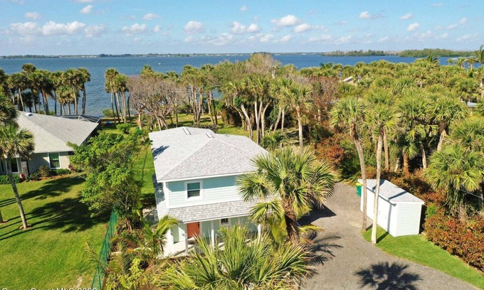 The Pines House | Oasis Incredible River Front/Ocean Retreat