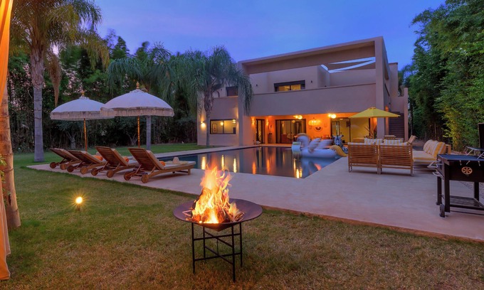 Tassoultante Villa | OASIS VILLA - PRIME LOCATION - FULL STAFF