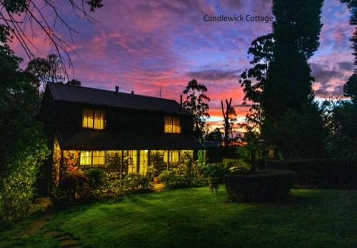 Mount Dandenong Bed & Breakfast | Observatory Cottages
