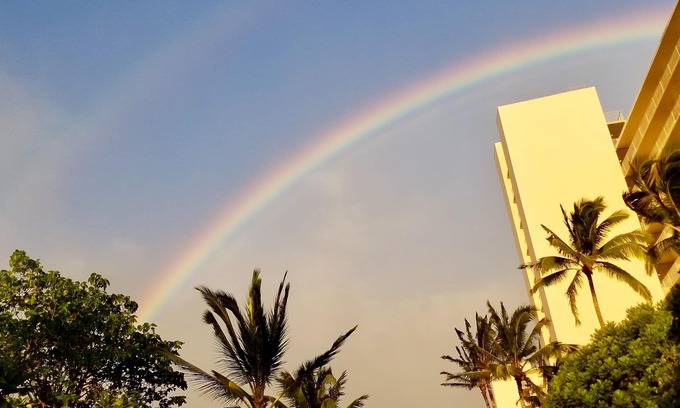 Makaha Apartment | Ocean And Mountain View! Resortstyle Living 1min To Beach