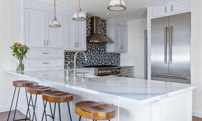 Fire Island House | Ocean Beach 4Bed 2.5Baths Luxury Kitchen Spacious Decks Swim Spa Outdoor Shower