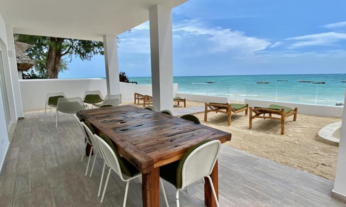 Kiwengwa Apartment | Ocean Blue Apartment with Panoramic Pool ZanzibarHouses