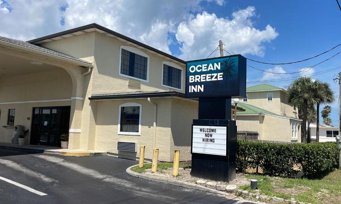 St. Augustine Beach Hotel | Ocean Breeze Inn
