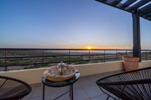 La Nouvelle Ville Ibn Batouta Apartment | Ocean Dream - Spacious Duplex with Ocean View, Astonishing Sunset - 4 Bedrooms with Balcony - WIFI, IPTV