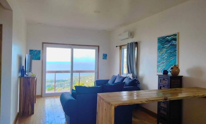 Crawfish Rock Condo | Ocean view 2bedroom condo wonderful Views with AC, stunning Sunrise and sets.