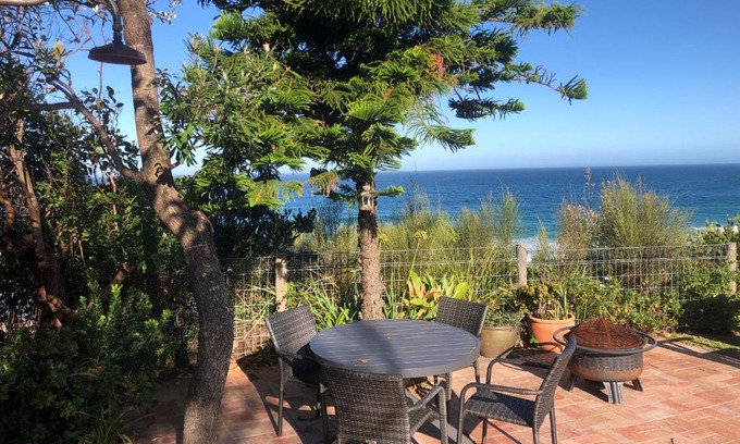 Bermagui House | Ocean View Beachfront