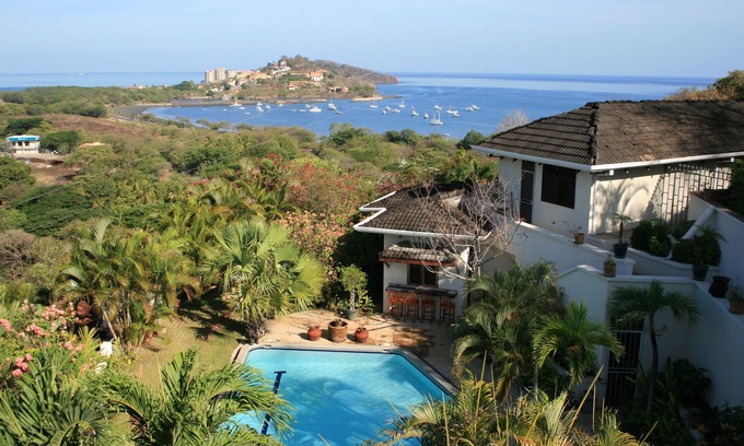 Playa Flamingo Villa | Ocean View Villa with Pool - Villas Casa Loma - Suite 101