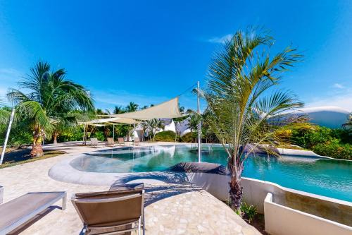 Cocoplum Villa | Ocean Villa at Swan Villas Gold Standard Certified