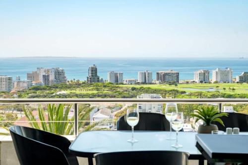 Green Point Apartment | Ocean Vue