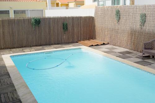 Torres Vedras House | Ocean You & Me - Villa with pool in Santa Cruz