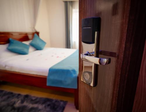 Nairobi West Hotel | Oceanblue Taeick Hotel