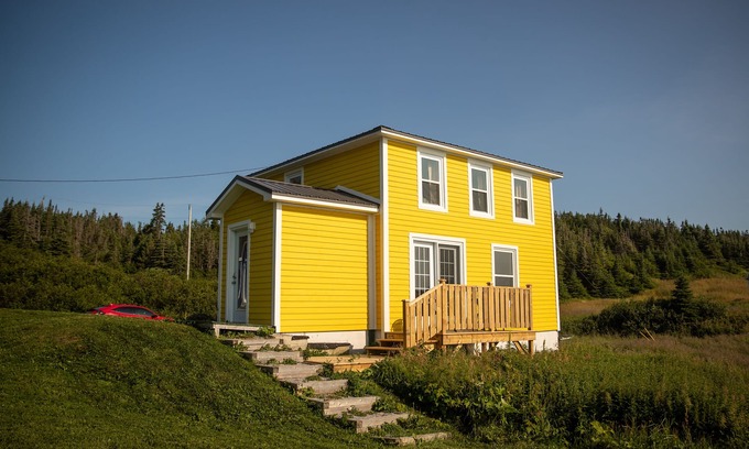 Saint Lunaire-Griquet Cottage | Oceanfront located near L'Anse aux Meadows Viking Site Newfoundland-Wavey’s