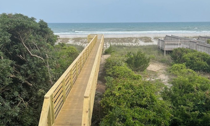 Topsail Beach House | Oceanfront! 10% Discount for fall rentals.