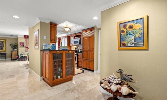 Longboat Key Condo | Oceanfront Condo with panoramic Gulf Views, Pool, Hot Tub and Fitness Center