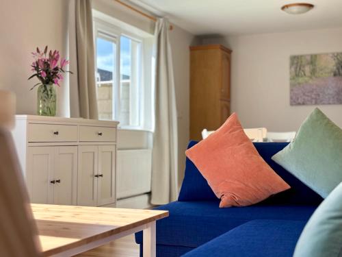 Cobh Apartment | Oceanfront Gem Overlooking Cobh