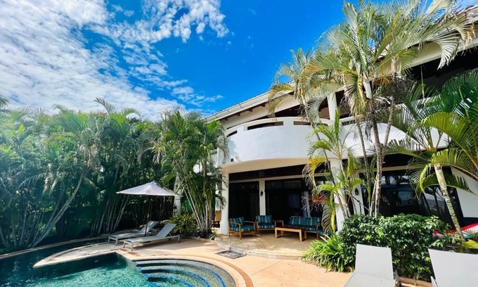 Playa Negra House | Oceanfront Home/Very Relaxing/Private Access to the Beach!